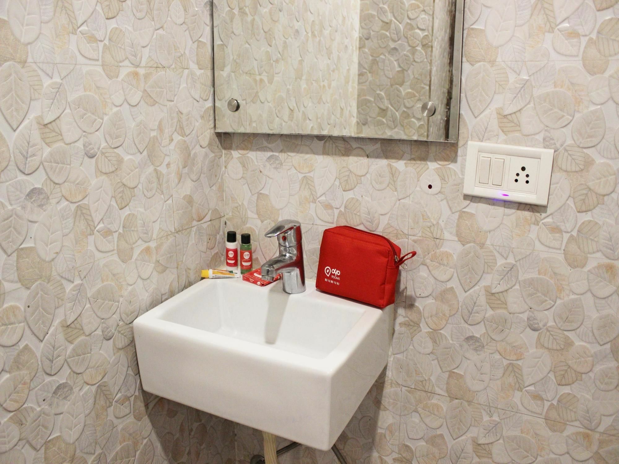 Oyo Rooms New Delhi Railway Station Ngoại thất bức ảnh
